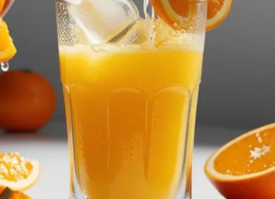 cropped Suco de Laranja Natural webp